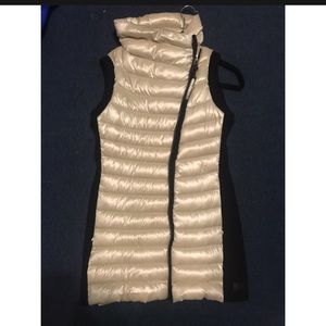 CalvinKlein Performance Asymmetrical Puffer Jacket